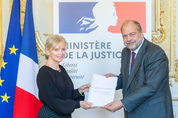 Remise du rapport sur la présomption d'innocence au garde des Sceaux ©MJ